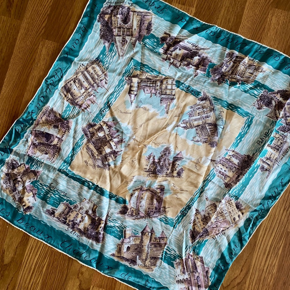 ***SOLD***Vintage “Chateaus of France” Scarf